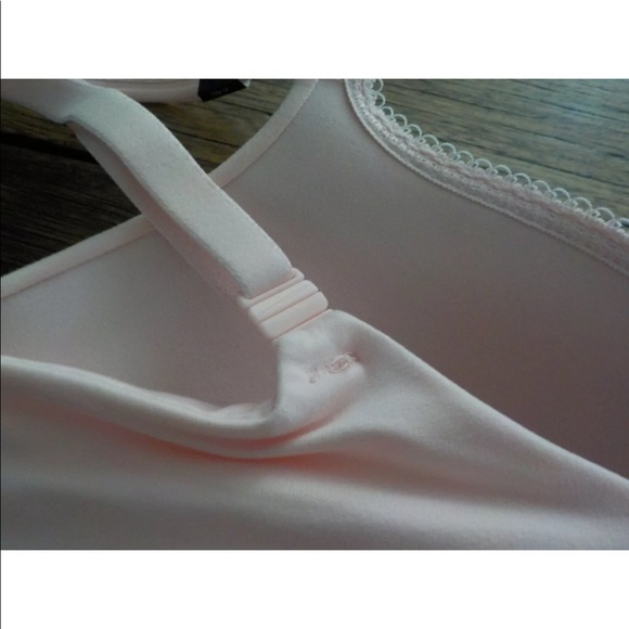 Victoria secret push up bra - Picture 3 of 5